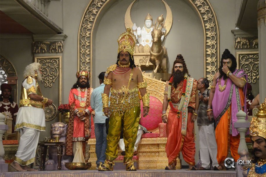 NTR-Biopic-Movie-Opening-Stills